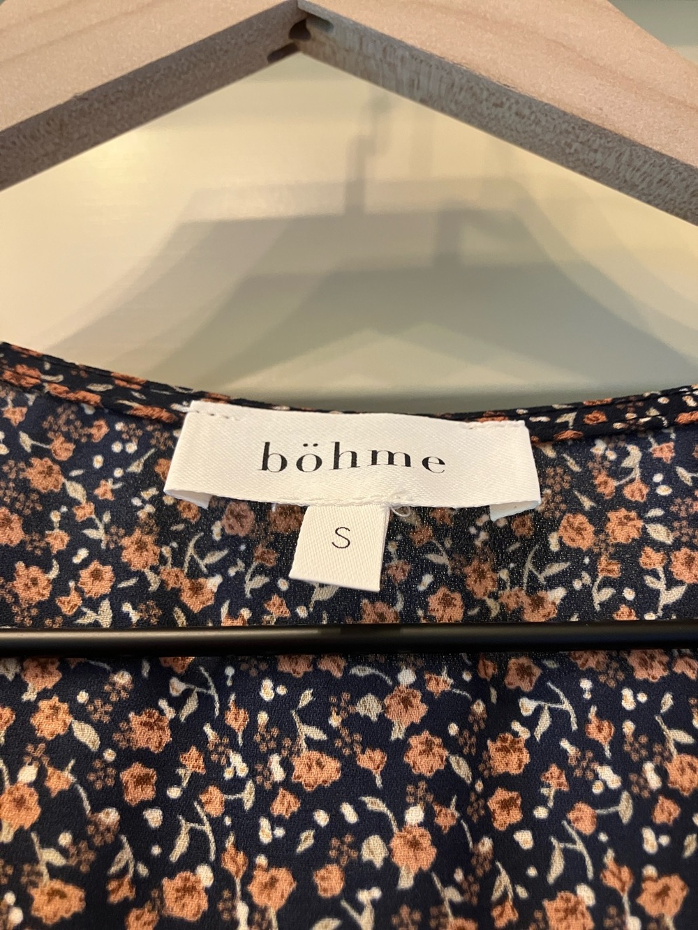 bohme Navy Maxi Dress with Rust Floral Print and Tie Waist - Picture 4 of 11